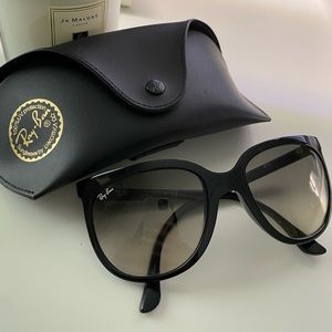 Black Ray-Ban Cats 1000 sunglasses